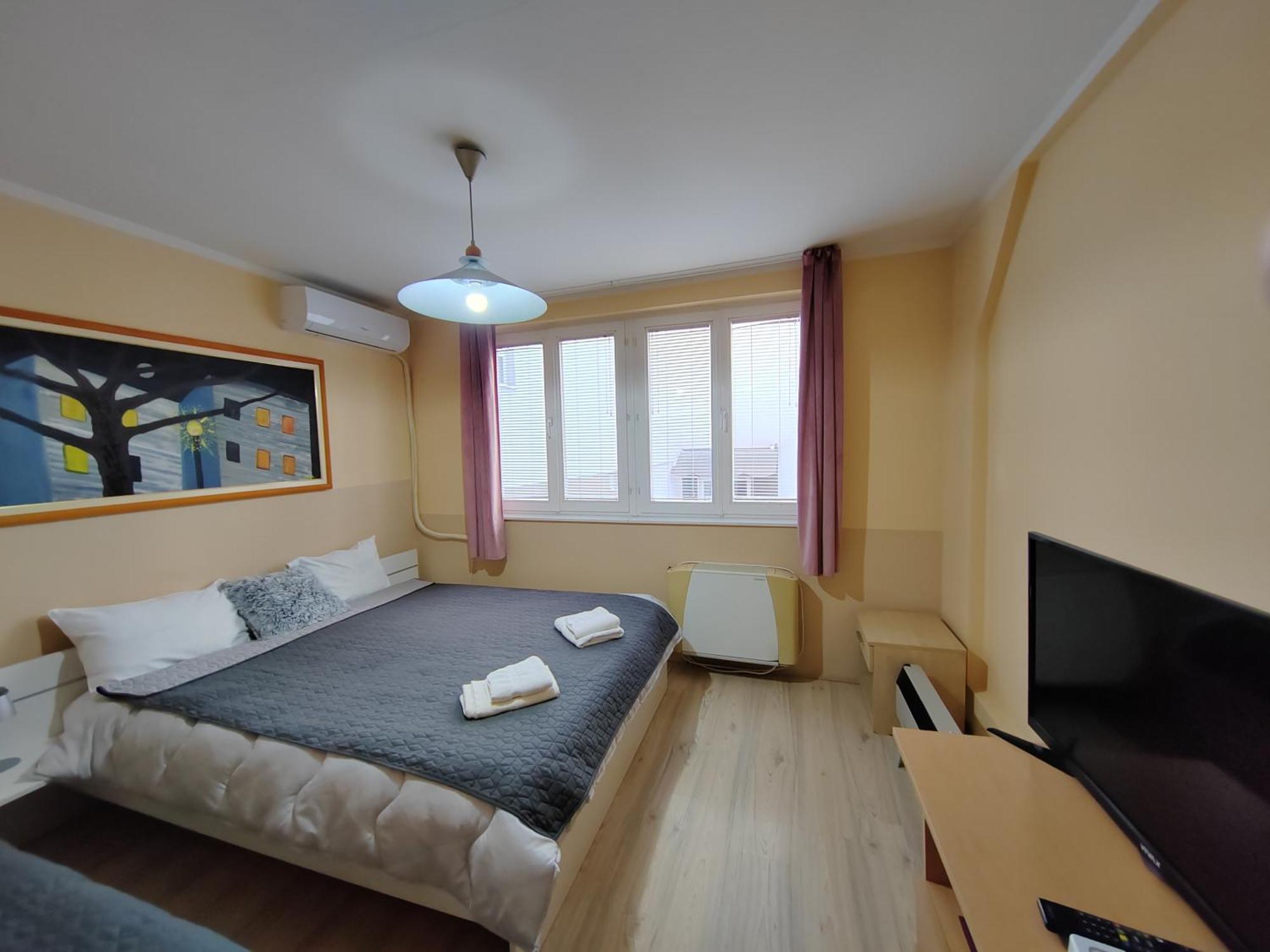 Bed And Breakfast Majesty Ni Værelse billede