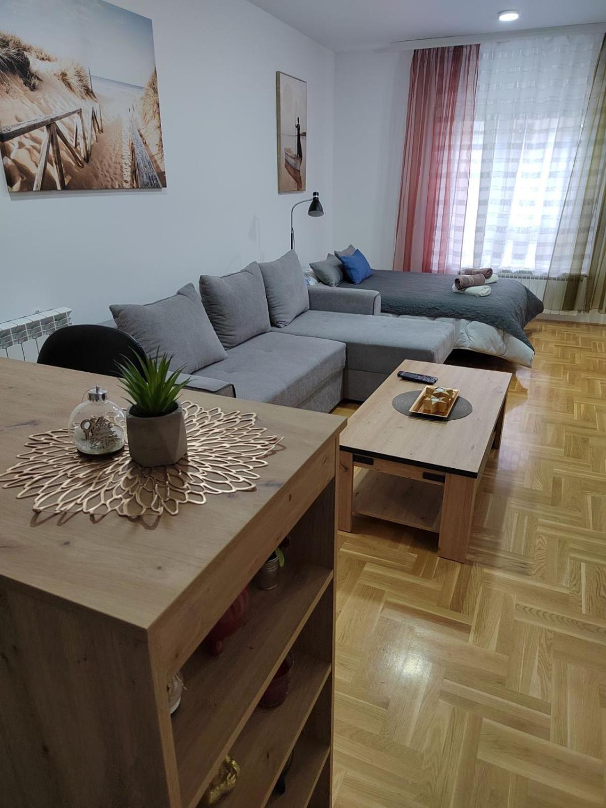 Bed And Breakfast Majesty Ni Værelse billede