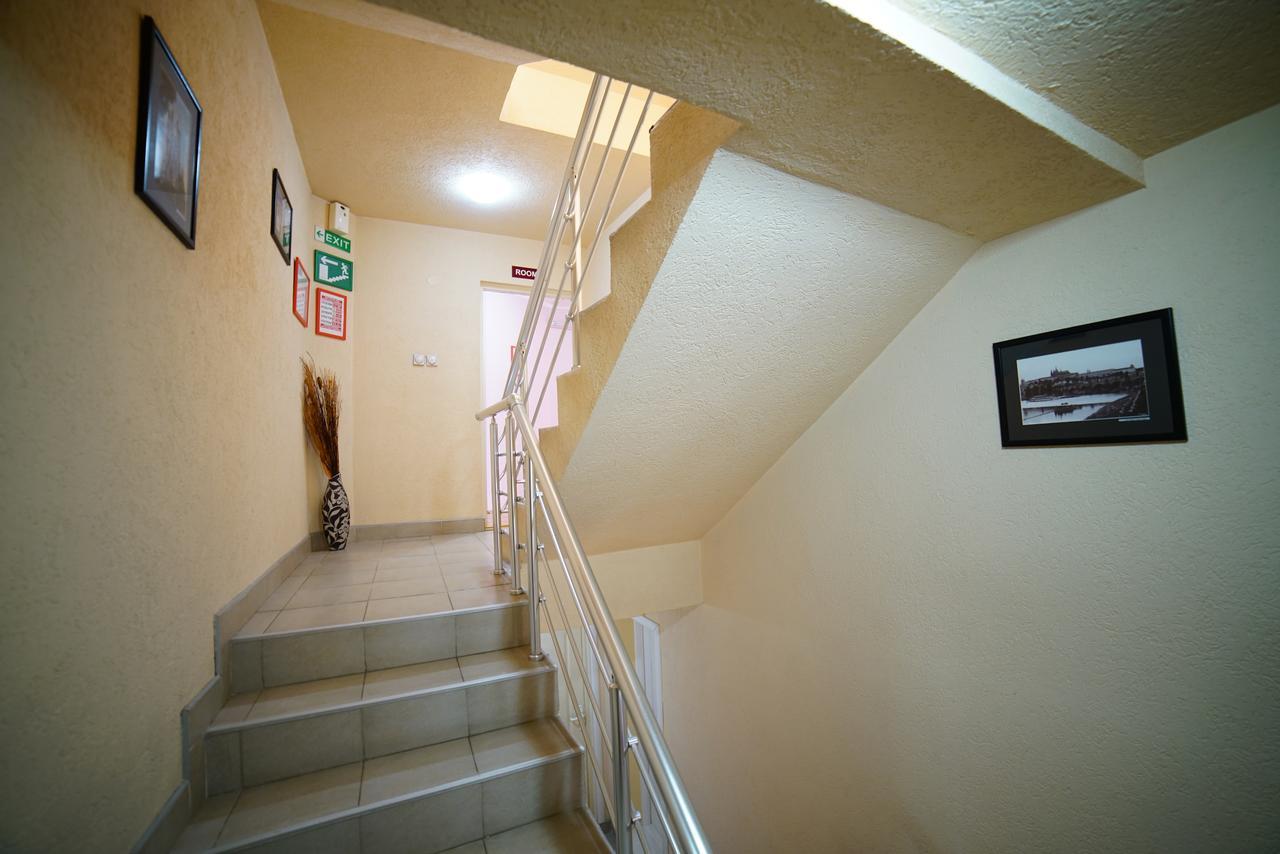 Bed And Breakfast Majesty Ni Eksteriør billede