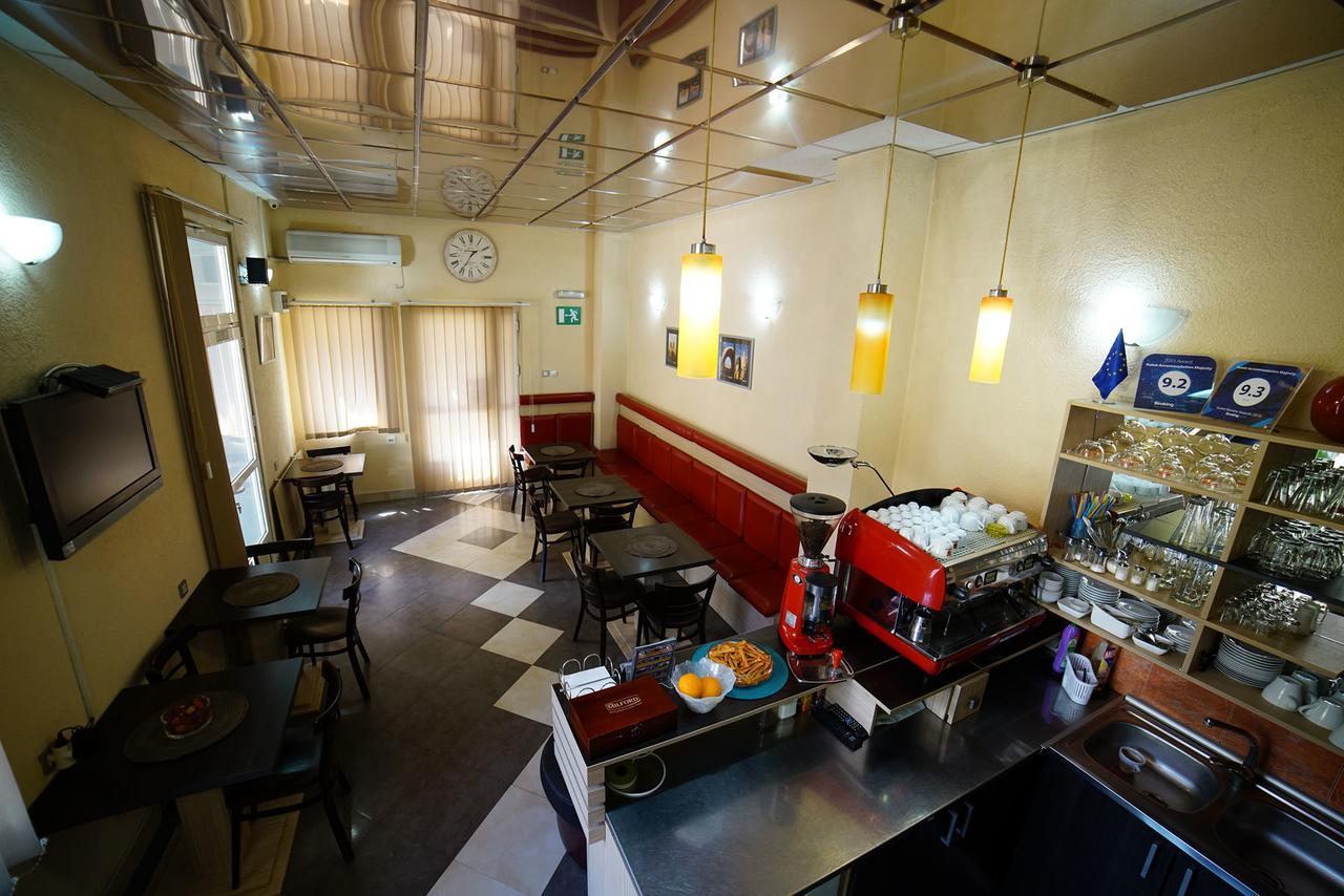 Bed And Breakfast Majesty Ni Eksteriør billede